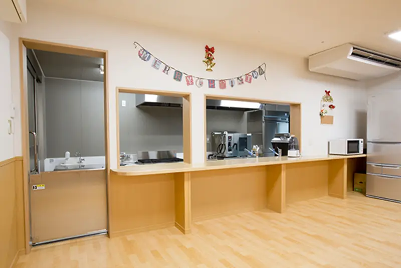 サービス付き高齢者向け住宅「一家団蘭あさひ」厨房